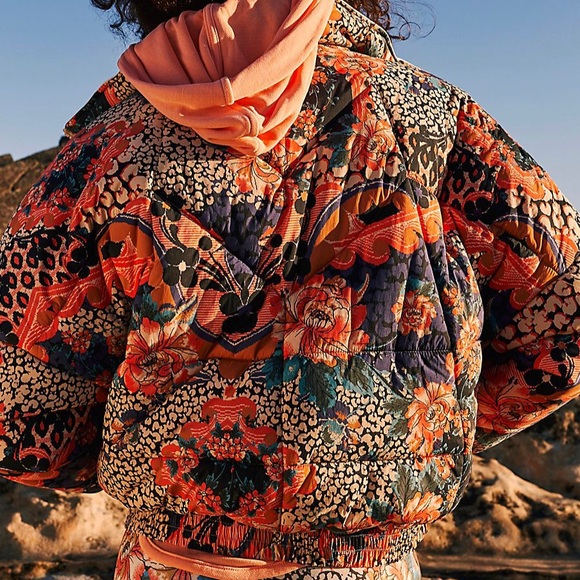 🧡FP RARE👀Puffer Coat🧡 - Picture 2 of 13